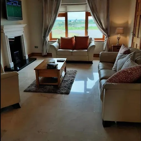 Dom wakacyjny The House *